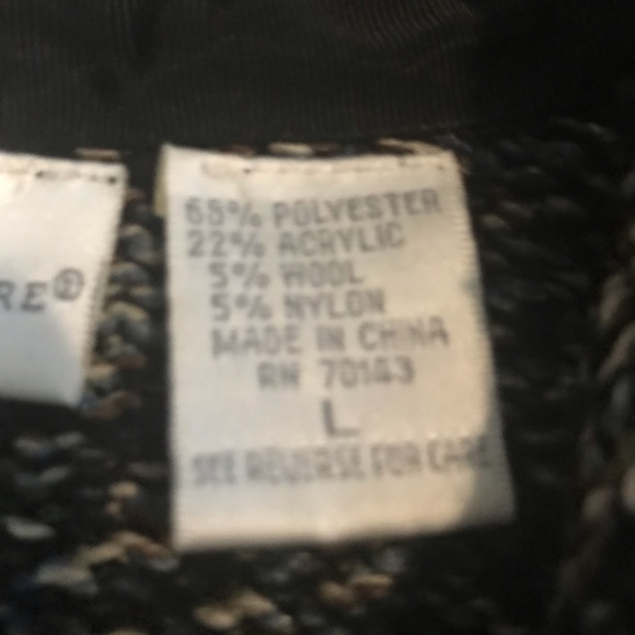 Women’s Preswick & Moore Button Up Cardigan - Picture 6 of 6